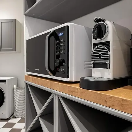 Elegant & Stylish Luxury Living 아파트 부다페스트