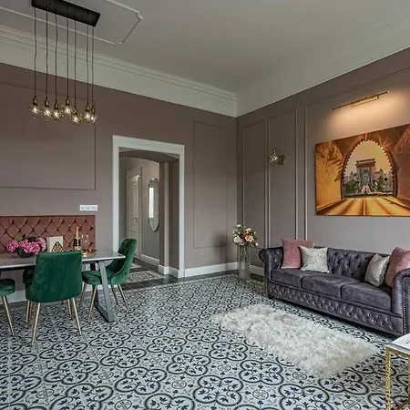 Elegant & Stylish Luxury Living * 부다페스트
