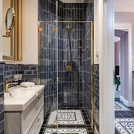 Elegant & Stylish Luxury Living 아파트 부다페스트