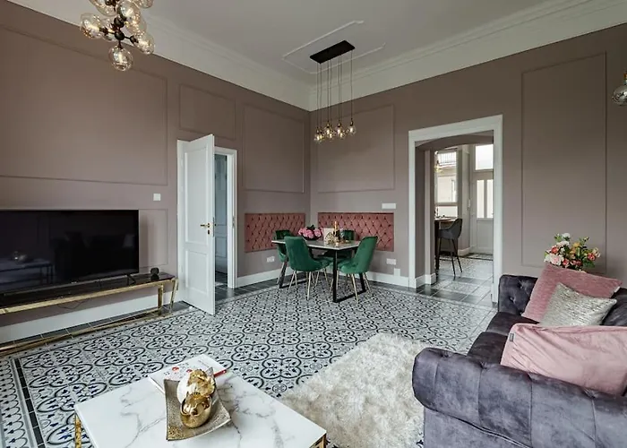 Elegant & Stylish Luxury Living Lägenhet